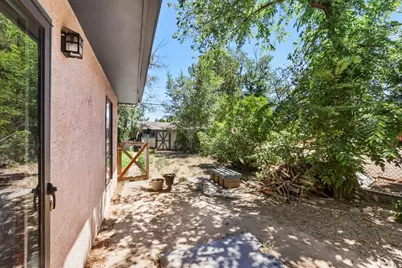 30 Duke St, Pueblo, CO 81005 - Photo 37