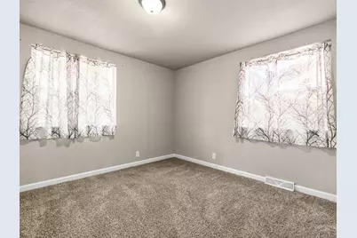 2008 E 13th St, Pueblo, CO 81001 - Photo 11