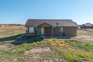 1301 N Challenger Dr, Pueblo West, CO 81007 - Photo 41
