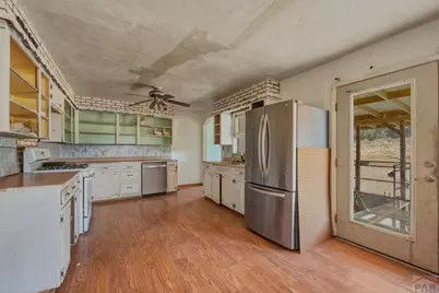 952 Twin Lakes Rd, Walsenburg, CO 81089 - Photo 11