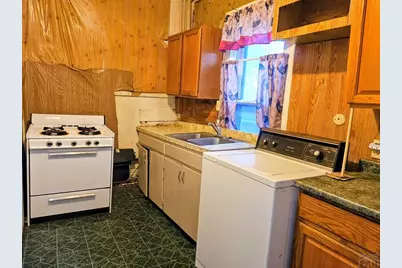907 W 13th St, Pueblo, CO 81003 - Photo 13