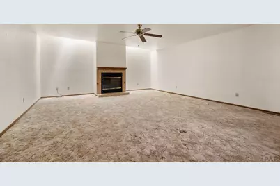 19 Pineridge Court, Pueblo, CO 81001 - Photo 5