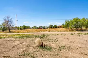 1237 9th St, Las Animas, CO 81054 - Photo 13