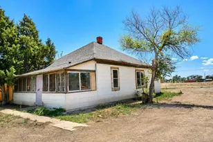 1237 9th St, Las Animas, CO 81054 - Photo 9