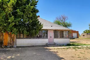 1237 9th St, Las Animas, CO 81054 - Photo 1