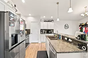 3530 Ptarmigan Ln, Pueblo, CO 81005 - Photo 9
