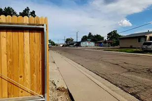 2950 Lancaster Dr, Pueblo, CO 81005 - Photo 31