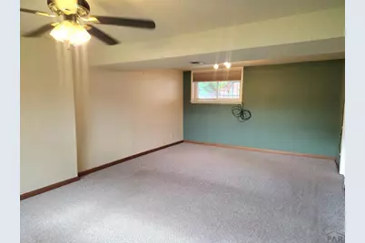 2950 Lancaster Dr, Pueblo, CO 81005 - Photo 13