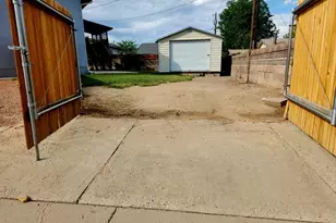 2950 Lancaster Dr, Pueblo, CO 81005 - Photo 29