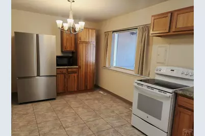2950 Lancaster Dr, Pueblo, CO 81005 - Photo 7