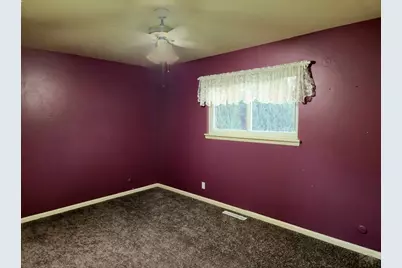2950 Lancaster Dr, Pueblo, CO 81005 - Photo 9