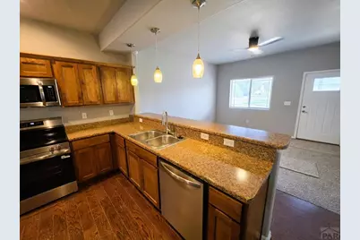 2203 Antelope Way, Pueblo, CO 81005 - Photo 3