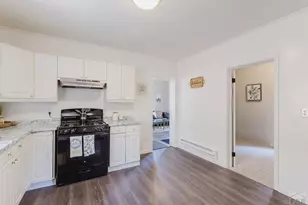 1118 Pine St, Pueblo, CO 81004 - Photo 11