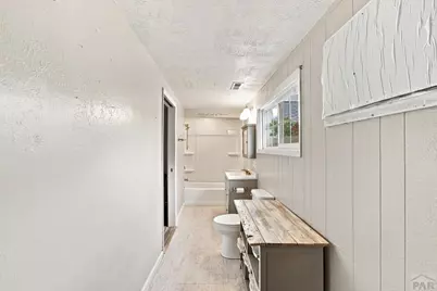 2424 Poplar St, Pueblo, CO 81004 - Photo 17