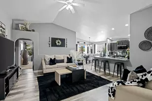 3929 Pronghorn Ln, Pueblo, CO 81005 - Photo 5