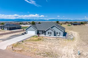 1327 S Papago Dr, Pueblo West, CO 81007 - Photo 7