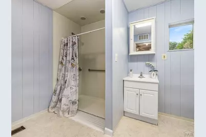 1423 E River St, Pueblo, CO 81001 - Photo 11