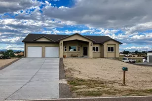 1361 W Avenida Del Oro, Pueblo West, CO 81007 - Photo 1