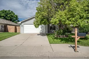 837 Ardath Ln, Pueblo, CO 81005 - Photo 1