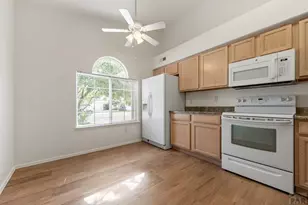 837 Ardath Ln, Pueblo, CO 81005 - Photo 9