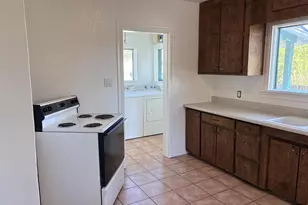 346 E 7th St, Walsenburg, CO 81089 - Photo 17