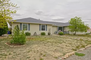 745 W Calle Allegre Dr, Pueblo West, CO 81007 - Photo 3