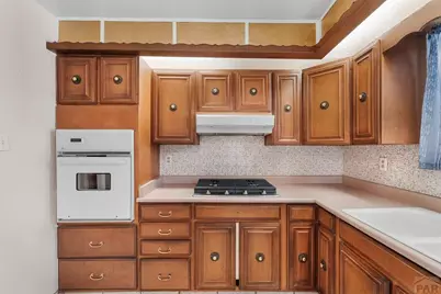 1835 E 2nd St, Pueblo, CO 81001 - Photo 9