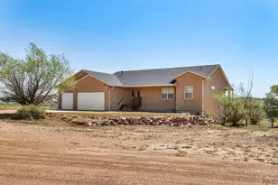 574 S Chimazo Dr, Pueblo West, CO 81007 - Photo 1