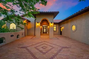 995 S Linden Pl, Pueblo West, CO 81007 - Photo 3