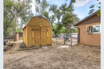 708 W 10th St, Walsenburg, CO 81089 - Photo 33