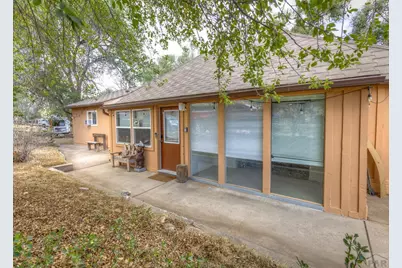 708 W 10th St, Walsenburg, CO 81089 - Photo 1