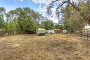 708 W 10th St, Walsenburg, CO 81089 - Photo 35