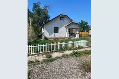 907 E 12th St, Pueblo, CO 81001 - Photo 1