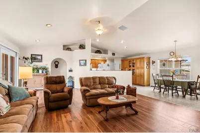 1165 S Oakleaf Dr, Pueblo West, CO 81007 - Photo 7