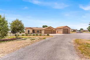 1165 S Oak Leaf Dr, Pueblo West, CO 81007 - Photo 55
