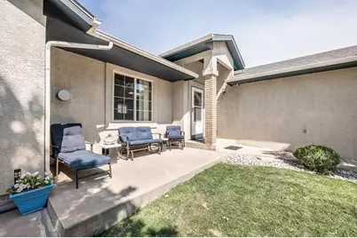 565 S Hook Dr, Pueblo West, CO 81007 - Photo 7