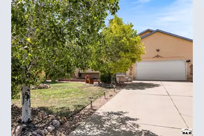 411 S Oak Creek Dr, Pueblo West, CO 81007 - Photo 3