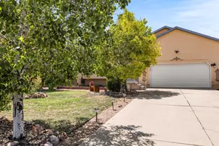 411 S Oak Creek Dr, Pueblo West, CO 81007 - Photo 3