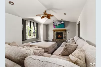 411 S Oak Creek Dr, Pueblo West, CO 81007 - Photo 5