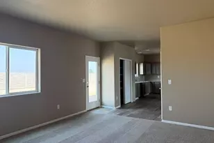 2410 Yankee Ct, Pueblo, CO 81008 - Photo 9