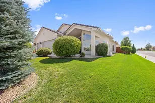 1003 Olivecrest Dr, Pueblo, CO 81005 - Photo 3