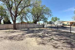 2330 Cheyenne Ave, Pueblo, CO 81003 - Photo 3