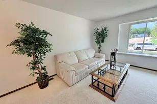 1142 Bluestem Blvd, Pueblo, CO 81001 - Photo 11