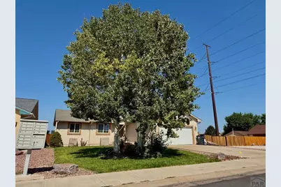 4413 Holland, Pueblo, CO 81008 - Photo 39