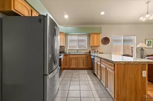 1040 Willowcrest Dr, Pueblo, CO 81005 - Photo 9