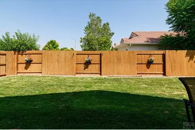 1040 Willowcrest Dr, Pueblo, CO 81005 - Photo 33