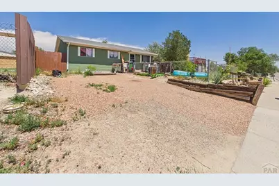 2121 W 11th St, Pueblo, CO 81003 - Photo 3