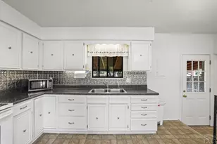 2021 Zinno Blvd, Pueblo, CO 81006 - Photo 11