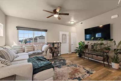 5328 Gannet Lane, Pueblo, CO 81008 - Photo 7