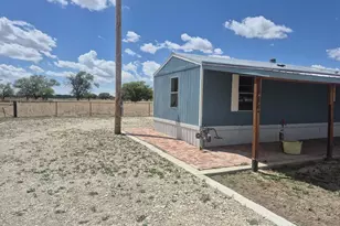 1123 St Vrain Ave, Las Animas, CO 81054 - Photo 5